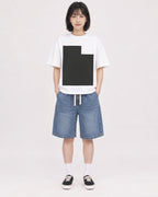 Mockup Boxy Heavyweight Tee White female full-body 11