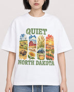 Mockup Boxy Heavyweight Tee White female close-up 11