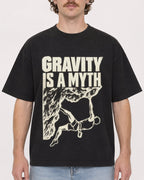 Mockup Boxy Heavyweight Tee Black male close-up 09