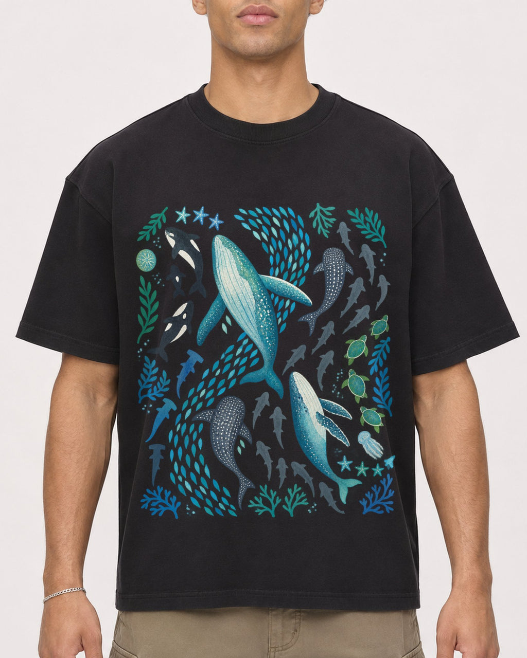 Mockup Boxy Heavyweight Tee Black male close-up 20