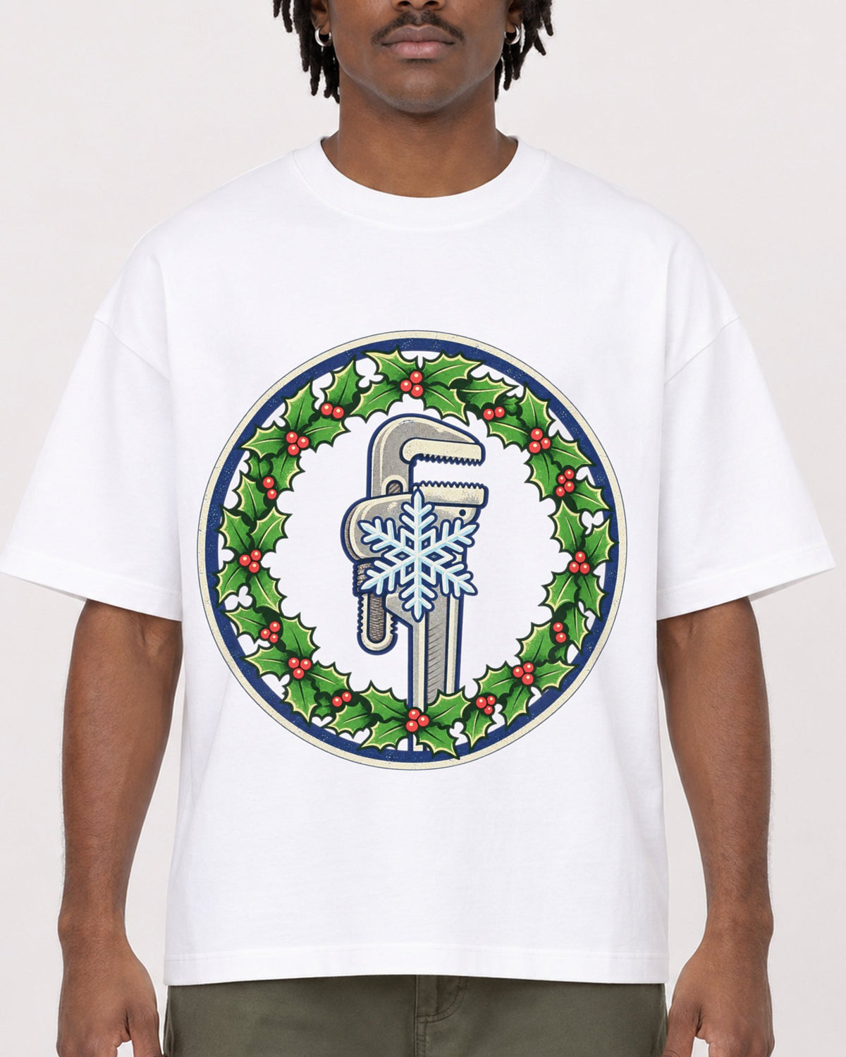 Mockup Boxy Heavyweight Tee White male close-up 04