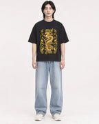Mockup Boxy Heavyweight Tee Black male full-body 41