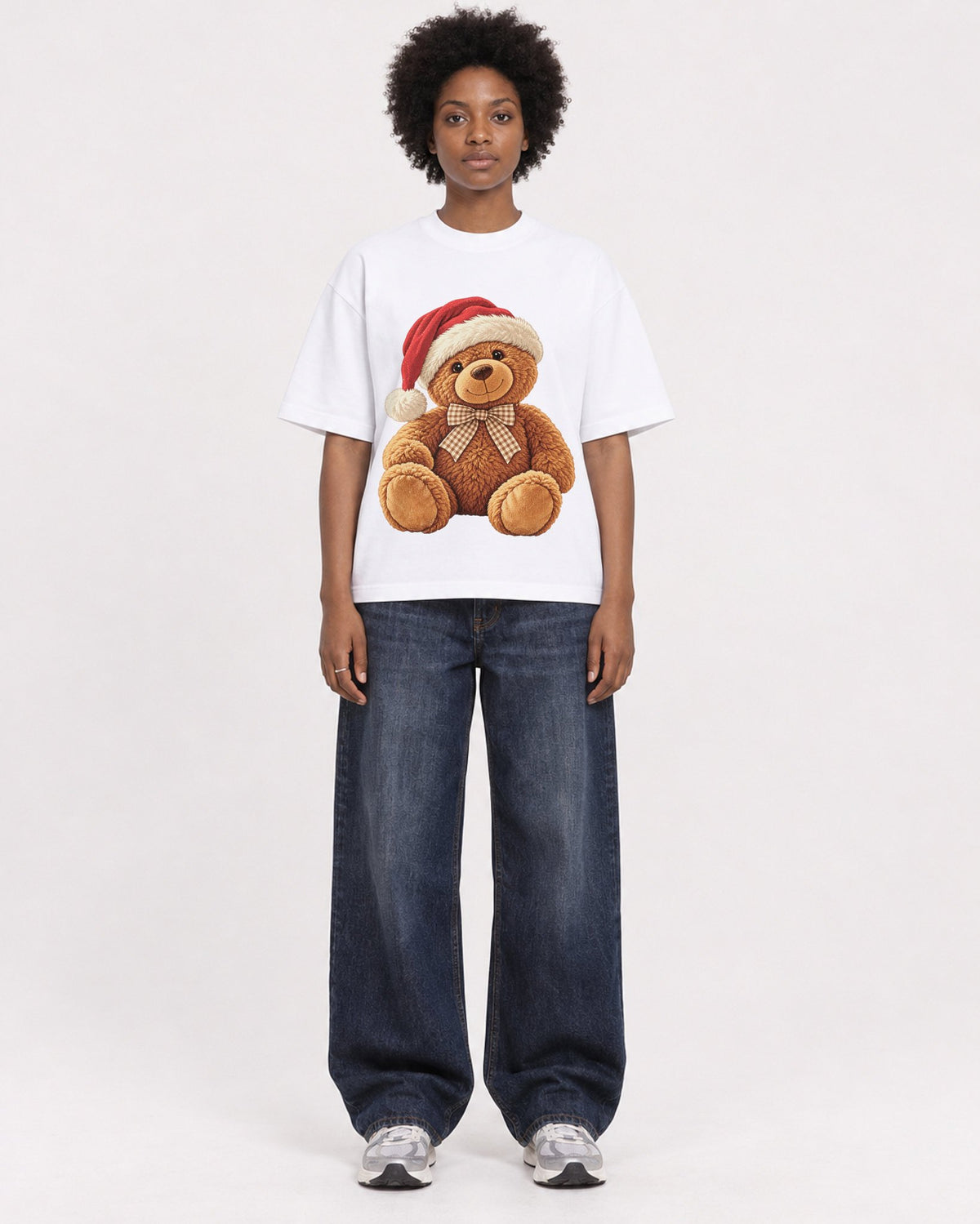 Mockup Boxy Heavyweight Tee White female full-body 14