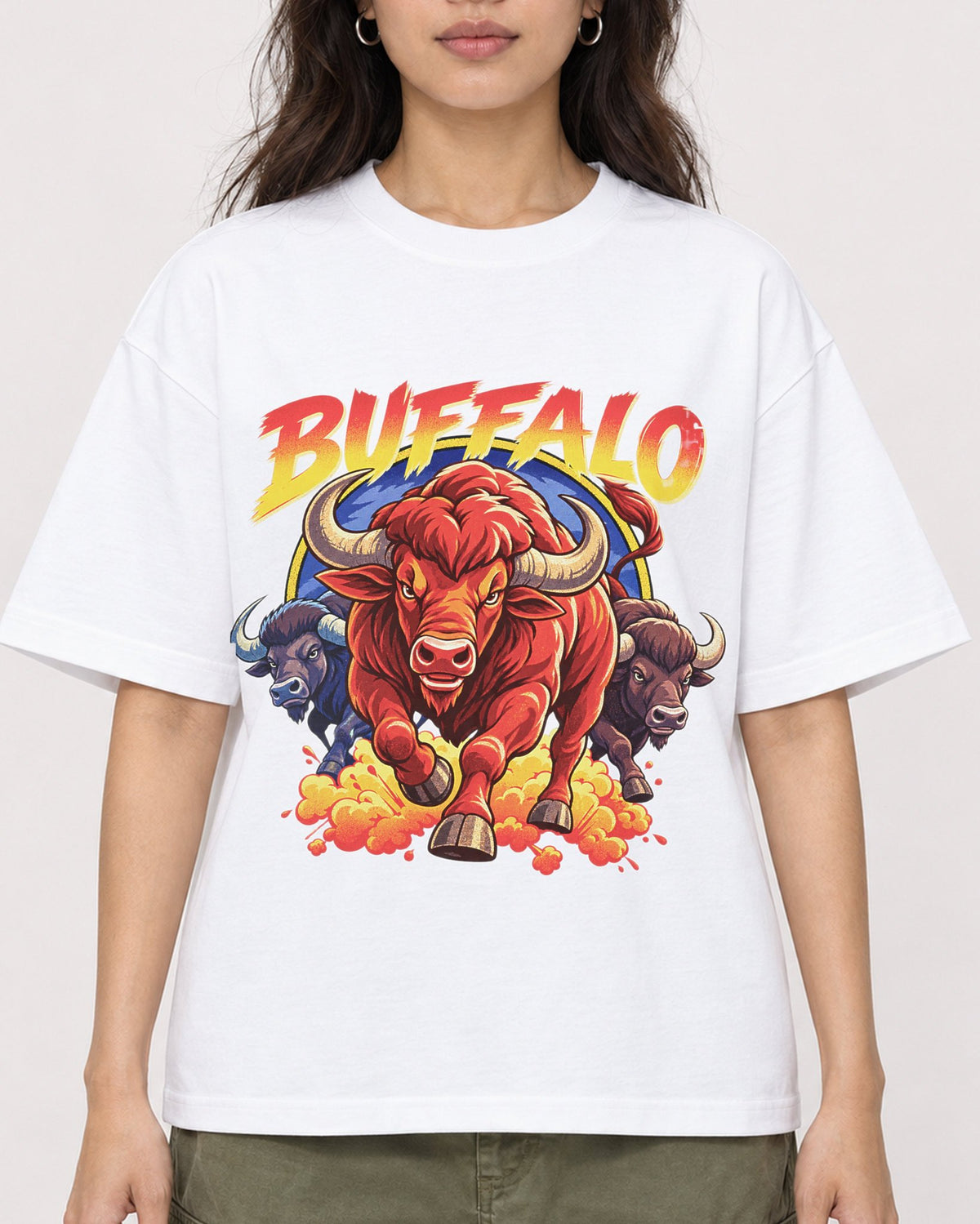 Mockup Boxy Heavyweight Tee White female close-up 02