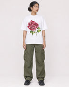 Mockup Boxy Heavyweight Tee White female full-body 12