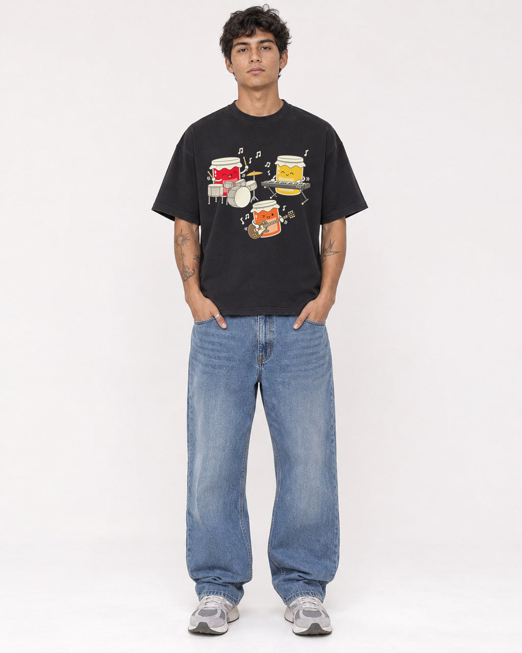 Mockup Boxy Heavyweight Tee Black male full-body 06