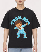 Mockup Boxy Heavyweight Tee Black male close-up 01