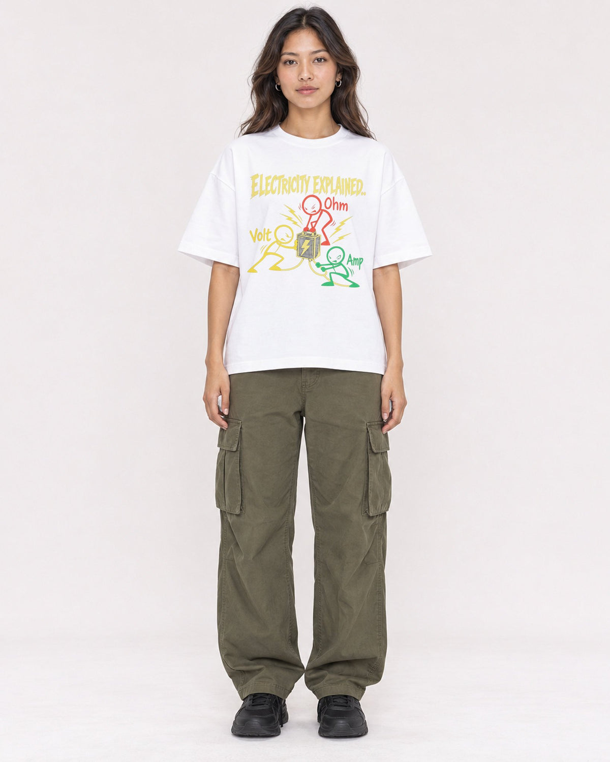 Mockup Boxy Heavyweight Tee White female full-body 02