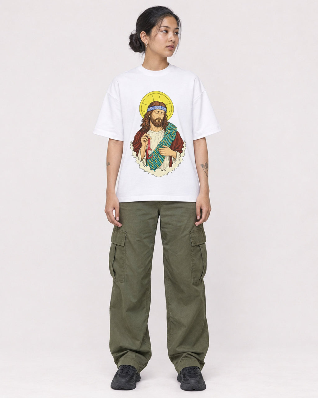 Mockup Boxy Heavyweight Tee White female full-body 12