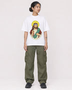 Mockup Boxy Heavyweight Tee White female full-body 12