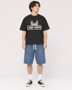 Mockup Boxy Heavyweight Tee Black male full-body 03