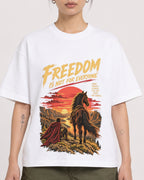 Mockup Boxy Heavyweight Tee White female close-up 12