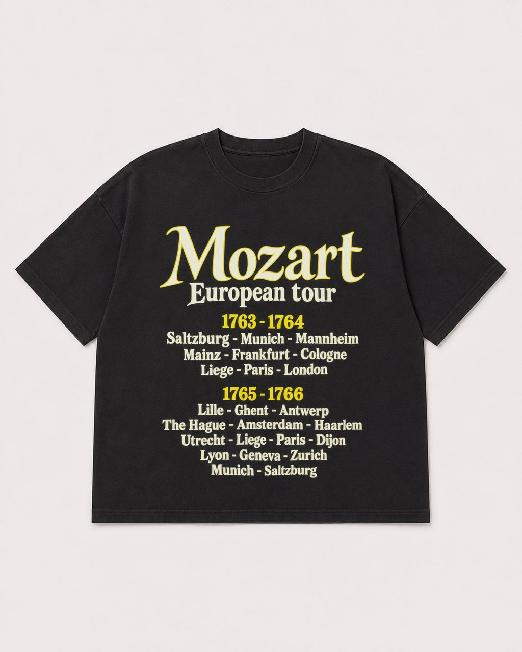 Mockup Boxy Heavyweight Tee Black product