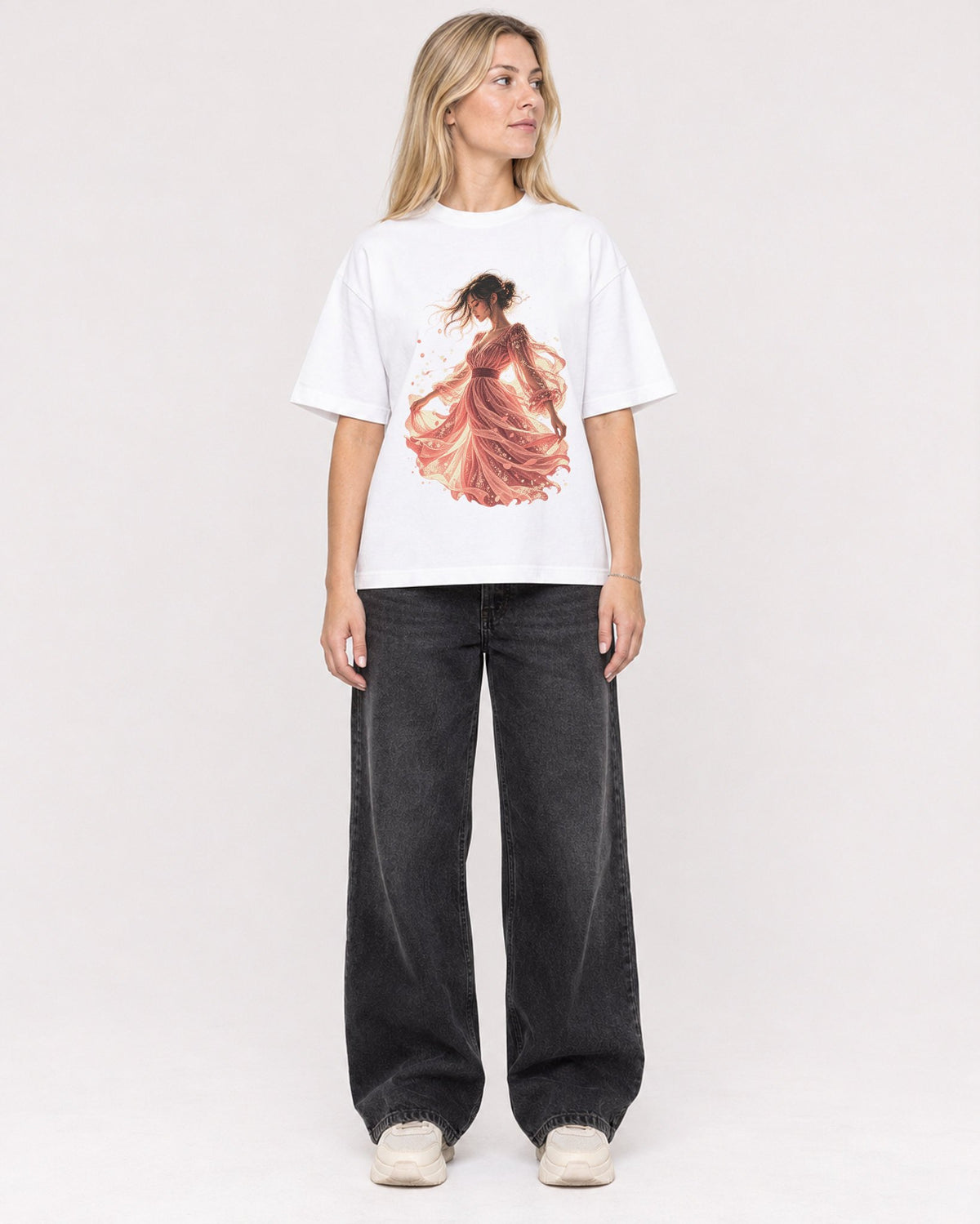 Mockup Boxy Heavyweight Tee White female full-body 08
