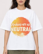 Mockup Boxy Heavyweight Tee White female close-up 02