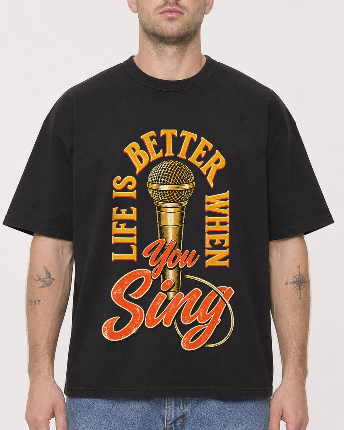 Mockup Boxy Heavyweight Tee Black male close-up 18