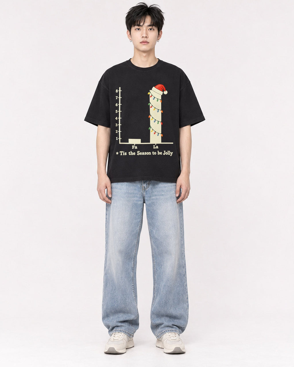 Mockup Boxy Heavyweight Tee Black male full-body 01