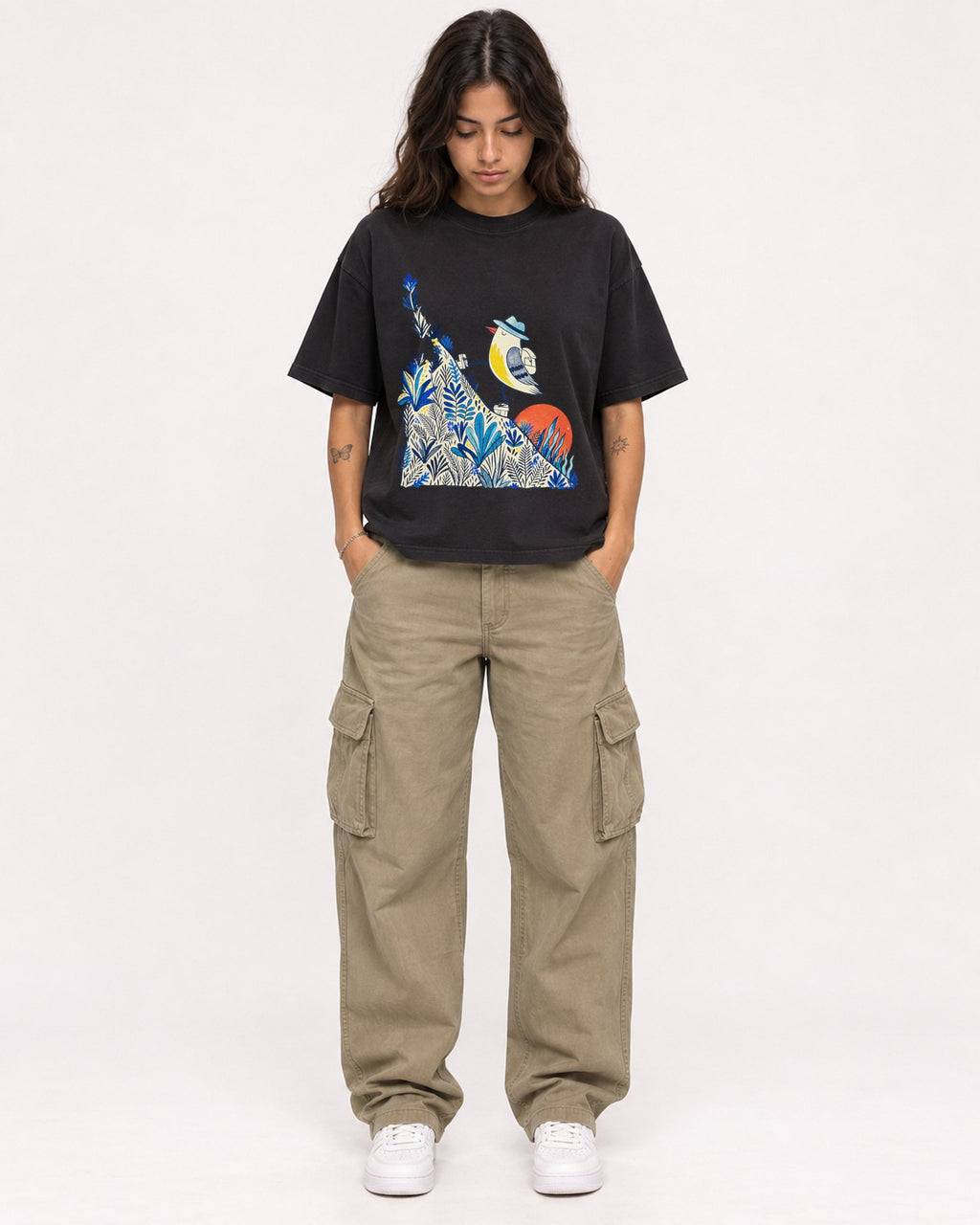 Mockup Boxy Heavyweight Tee Black female full-body 06