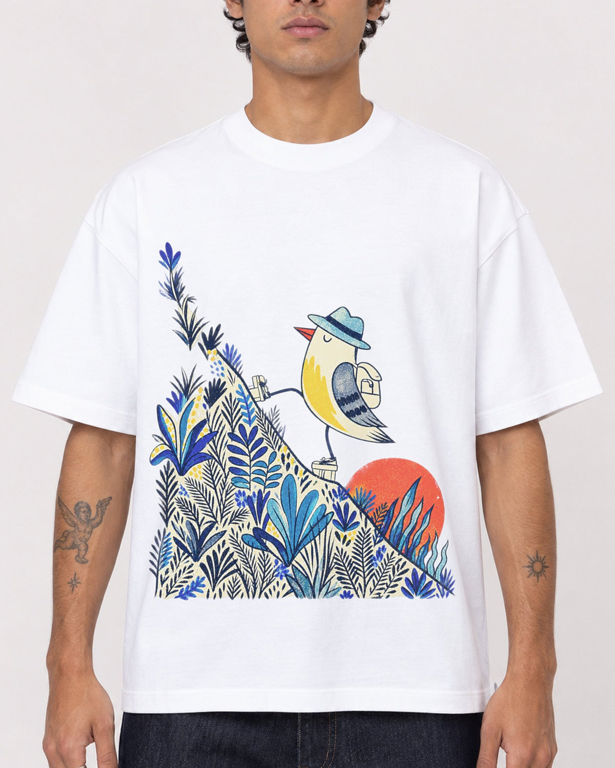 Mockup Boxy Heavyweight Tee White male close-up 06