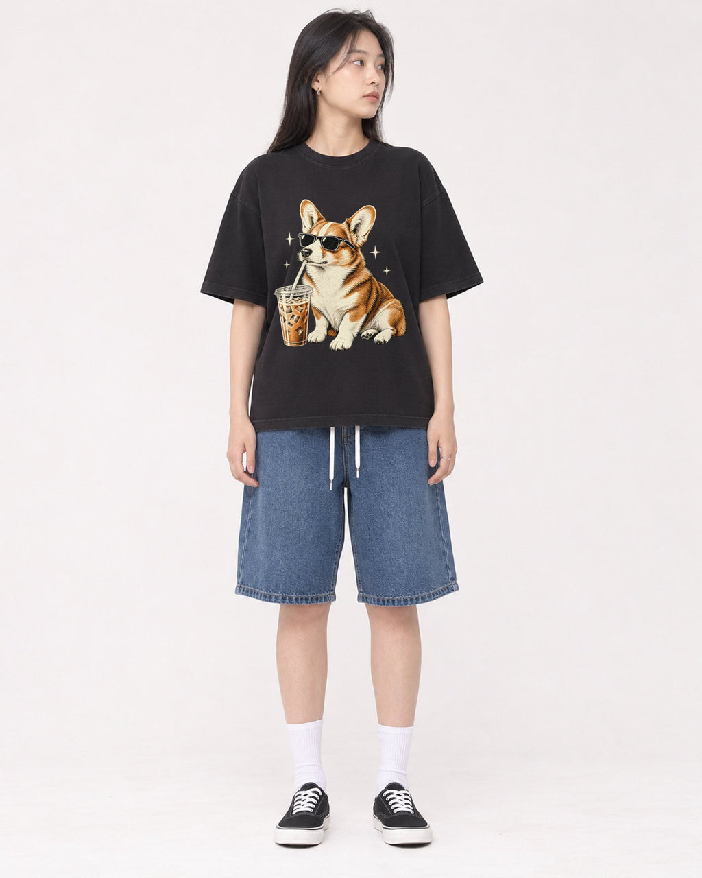 Mockup Boxy Heavyweight Tee Black female full-body 01