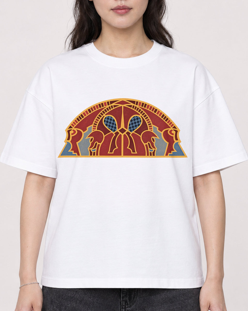 Mockup Boxy Heavyweight Tee White female close-up 03
