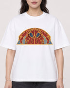 Mockup Boxy Heavyweight Tee White female close-up 03