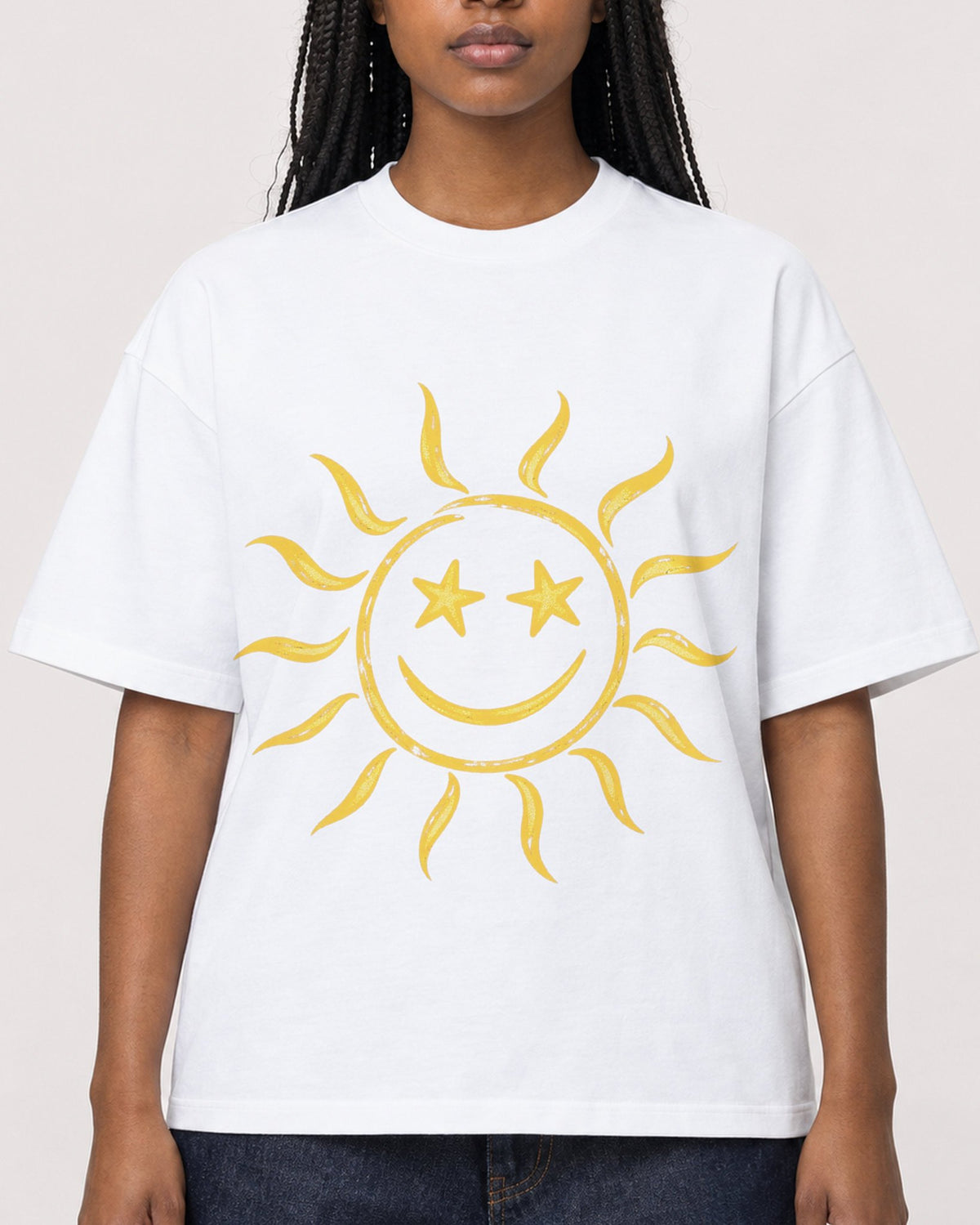 Mockup Boxy Heavyweight Tee White female close-up 04