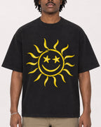 Mockup Boxy Heavyweight Tee Black male close-up 04