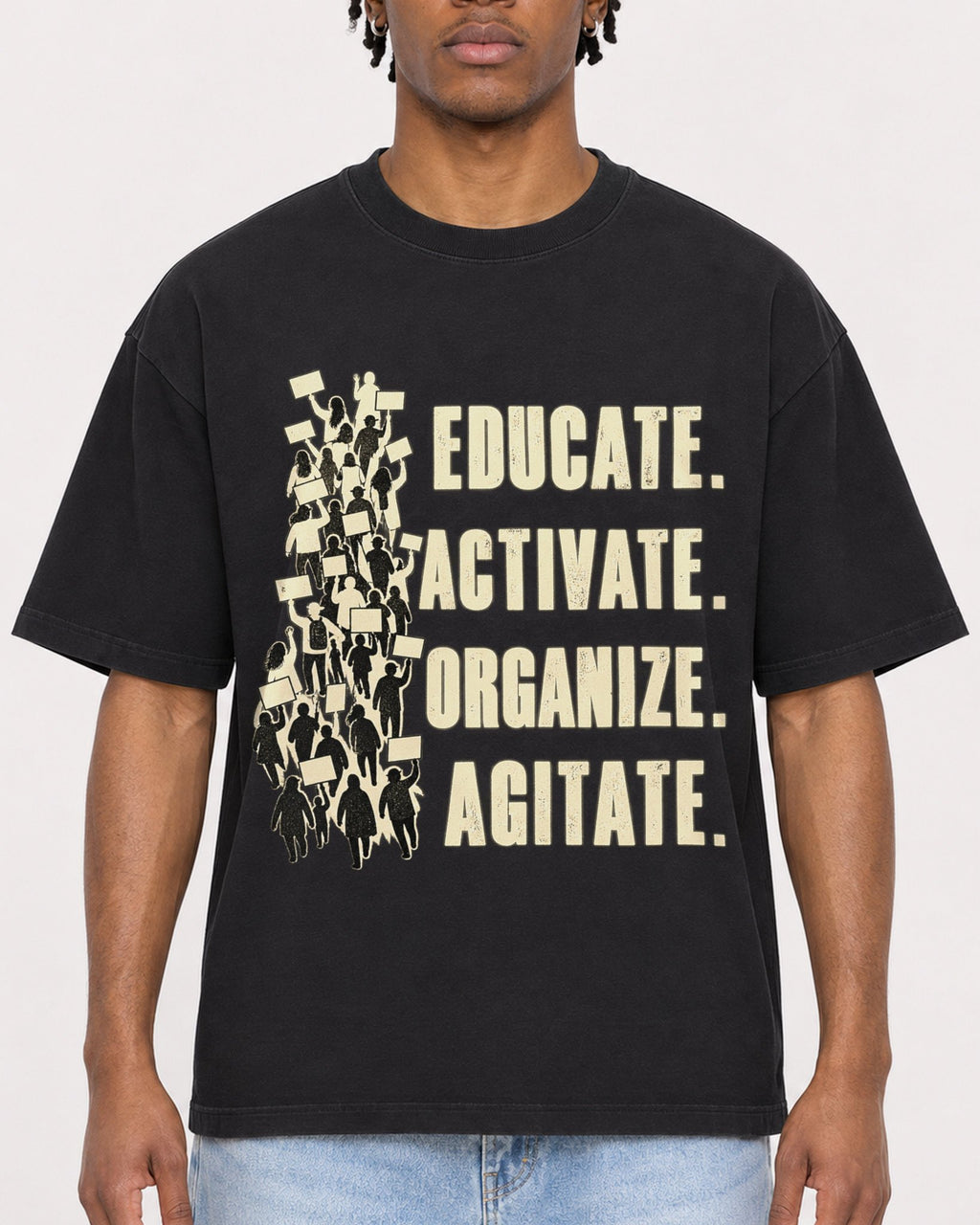 Mockup Boxy Heavyweight Tee Black male close-up 05