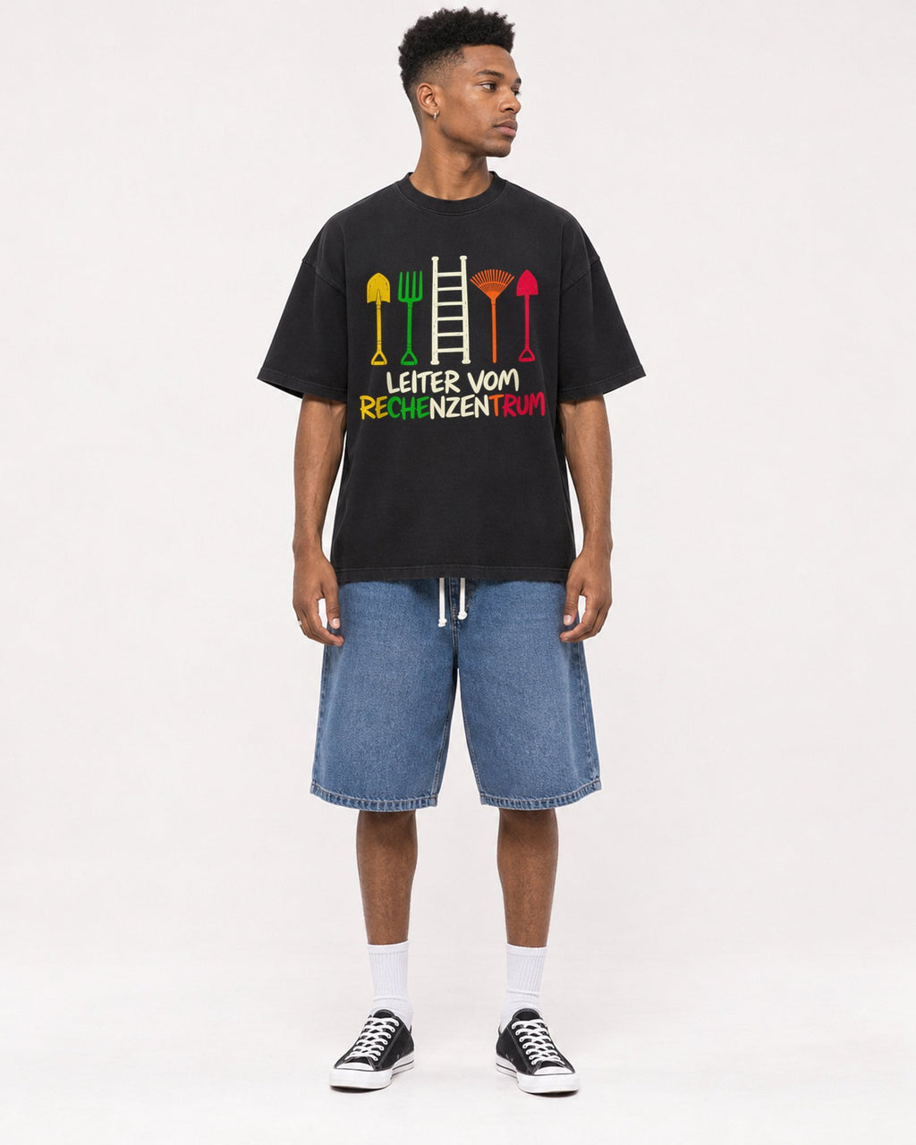 Mockup Boxy Heavyweight Tee Black male full-body 15