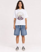 Mockup Boxy Heavyweight Tee White female full-body 06