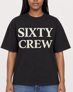 Mockup Boxy Heavyweight Tee Black female close-up 04