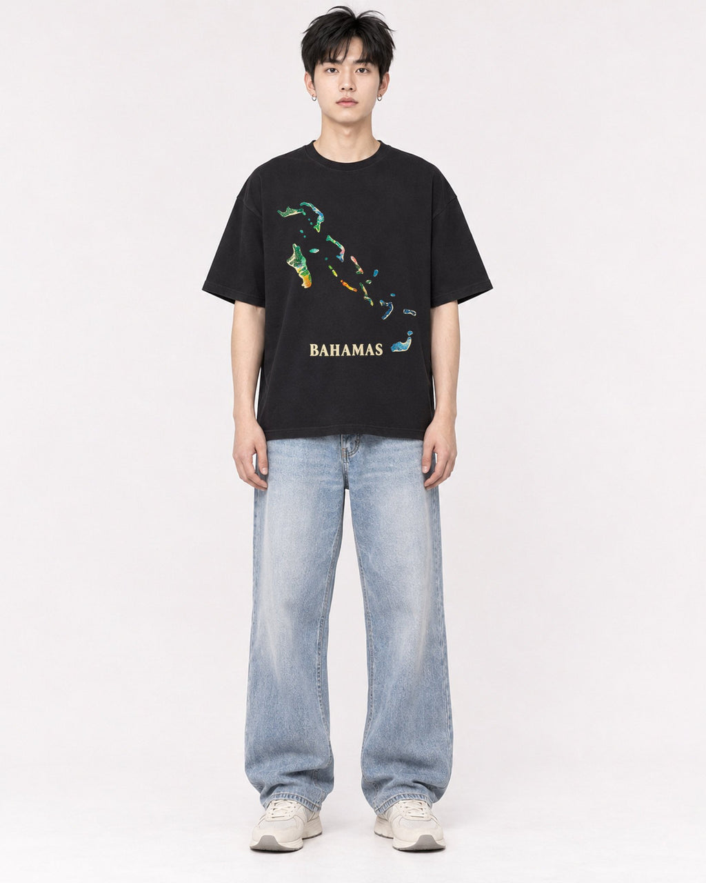 Mockup Boxy Heavyweight Tee Black male full-body 01
