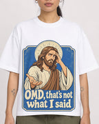 Mockup Boxy Heavyweight Tee White female close-up 42