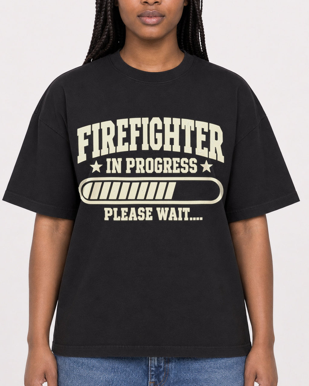 Mockup Boxy Heavyweight Tee Black female close-up 04