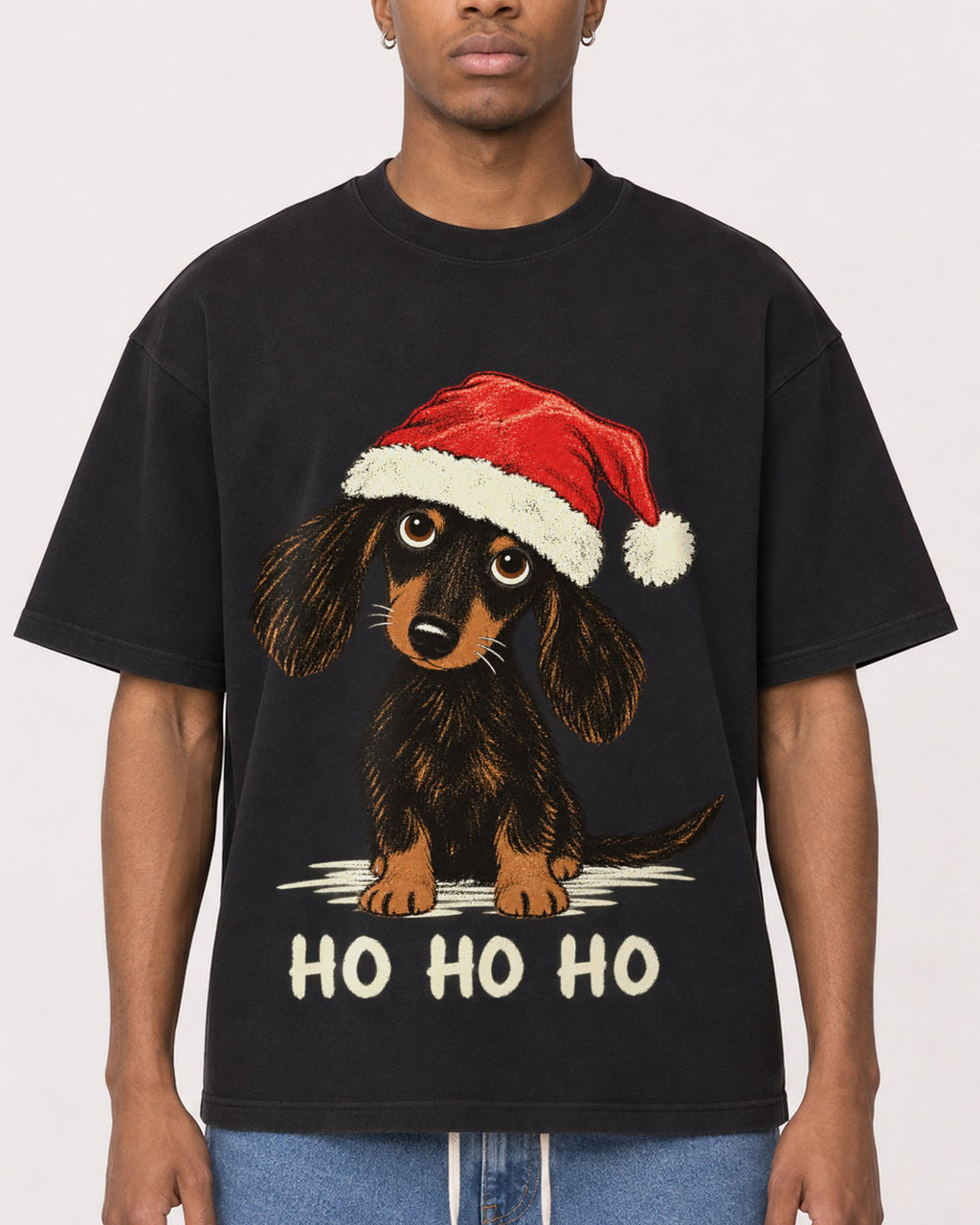 Mockup Boxy Heavyweight Tee Black male close-up 35