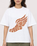 Mockup Boxy Heavyweight Tee White female close-up 02