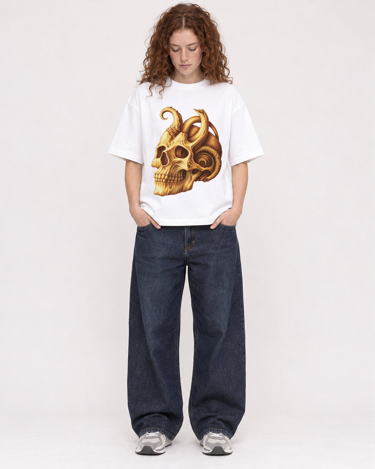 Mockup Boxy Heavyweight Tee White female full-body 09