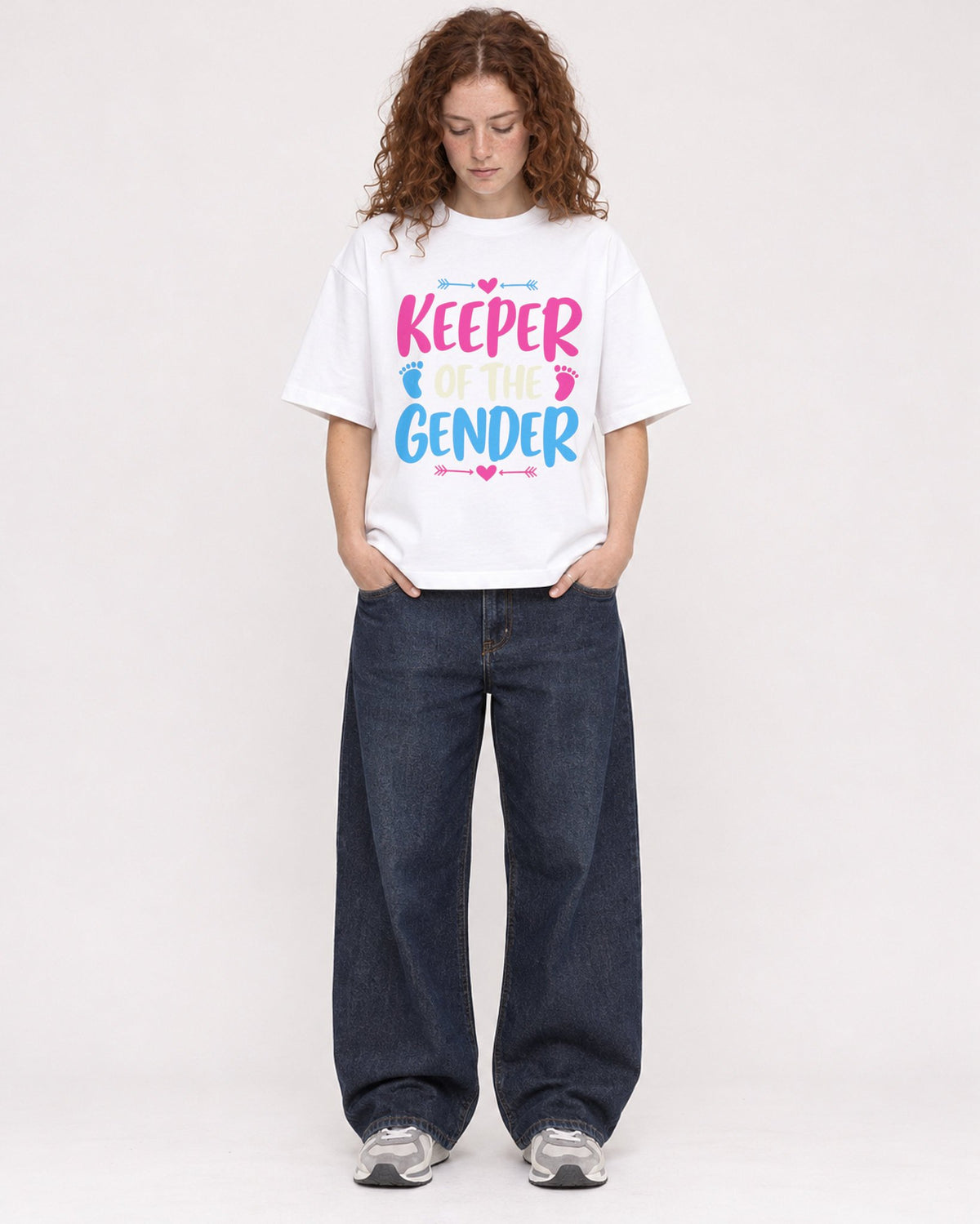 Mockup Boxy Heavyweight Tee White female full-body 09