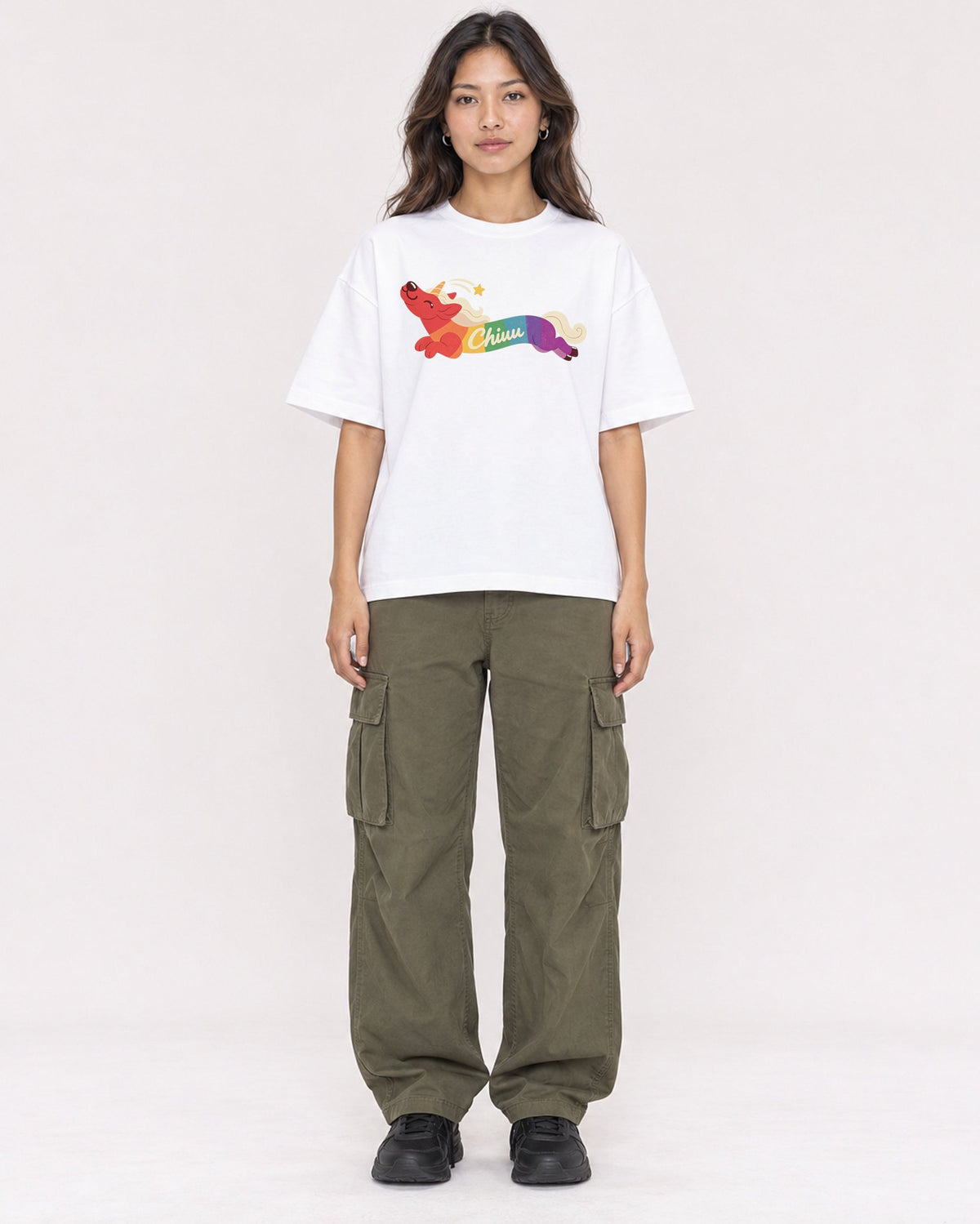 Mockup Boxy Heavyweight Tee White female full-body 02