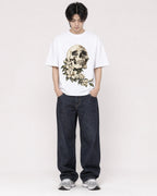Mockup Boxy Heavyweight Tee White male full-body 11