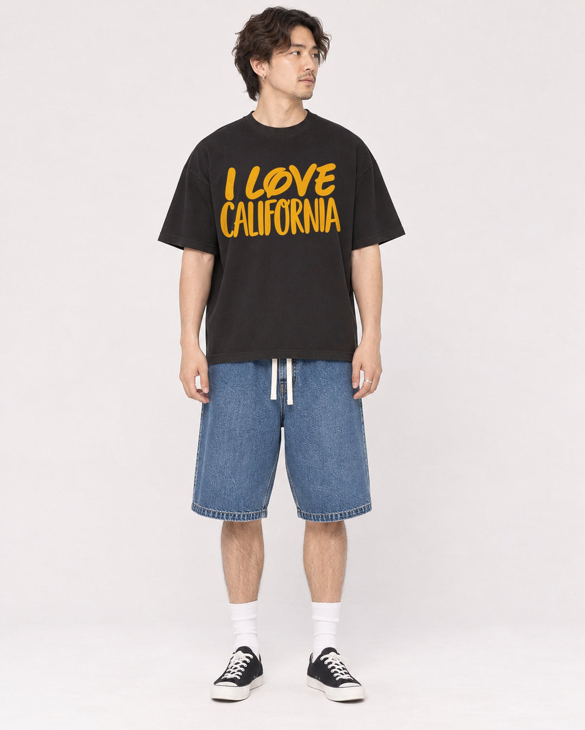 Mockup Boxy Heavyweight Tee Black male full-body 03