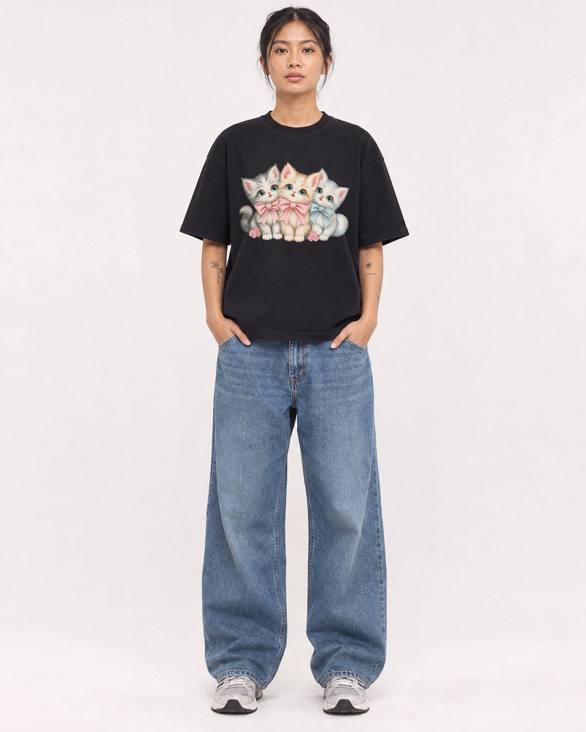 Mockup Boxy Heavyweight Tee Black female full-body 12