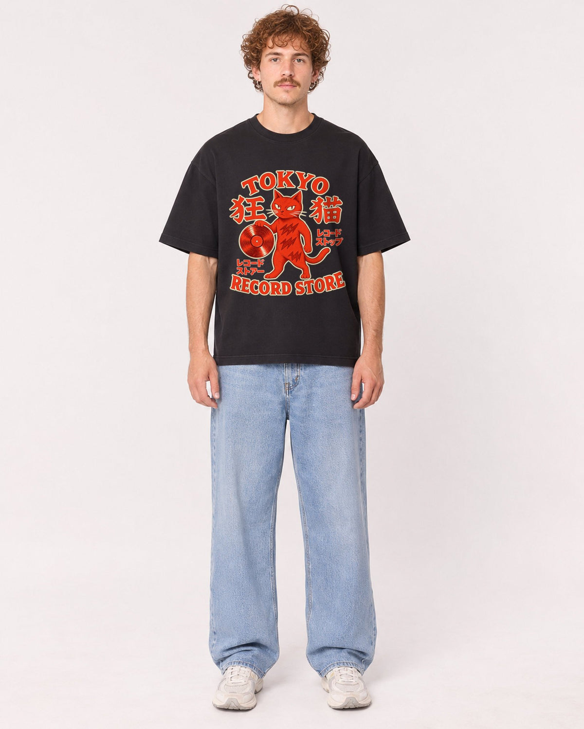 Mockup Boxy Heavyweight Tee Black male full-body 09