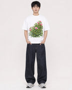 Mockup Boxy Heavyweight Tee White male full-body 01