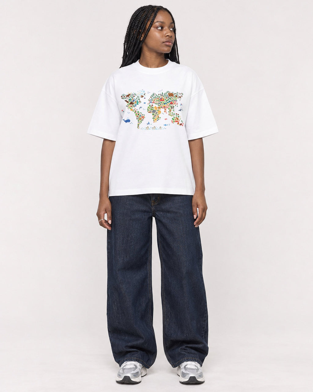 Mockup Boxy Heavyweight Tee White female full-body 04