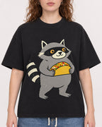Mockup Boxy Heavyweight Tee Black female close-up 09