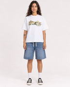 Mockup Boxy Heavyweight Tee White female full-body 06