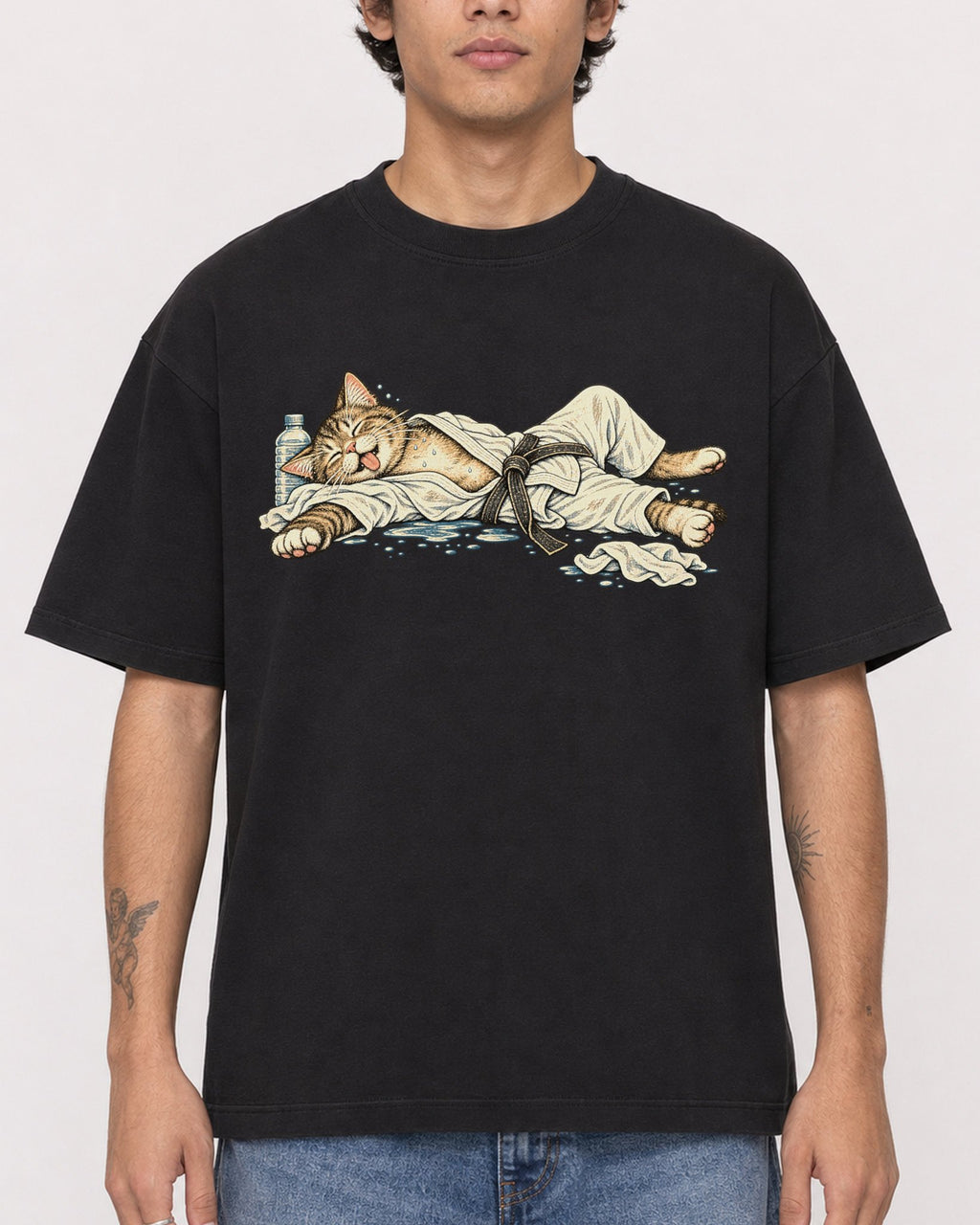Mockup Boxy Heavyweight Tee Black male close-up 06