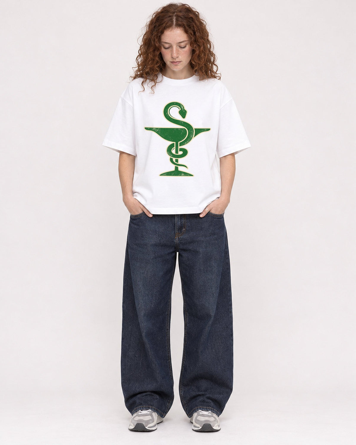 Mockup Boxy Heavyweight Tee White female full-body 09